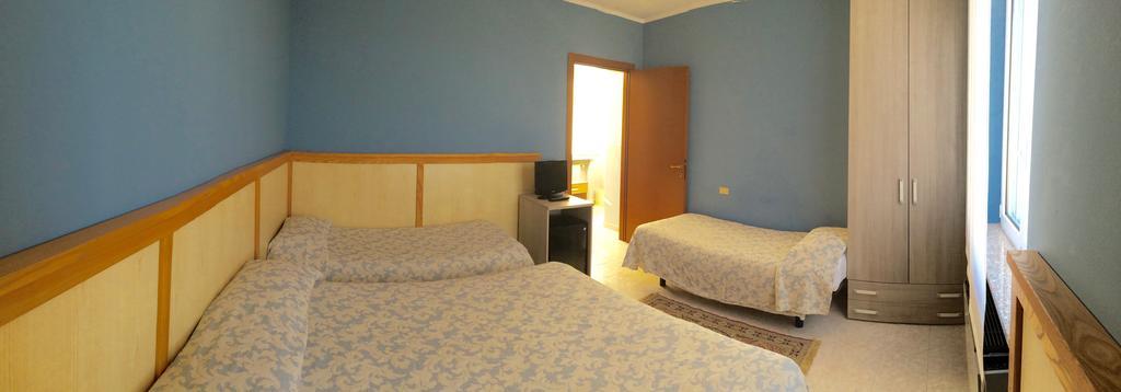 Hotel Monumento Чертоза ди Павия Екстериор снимка